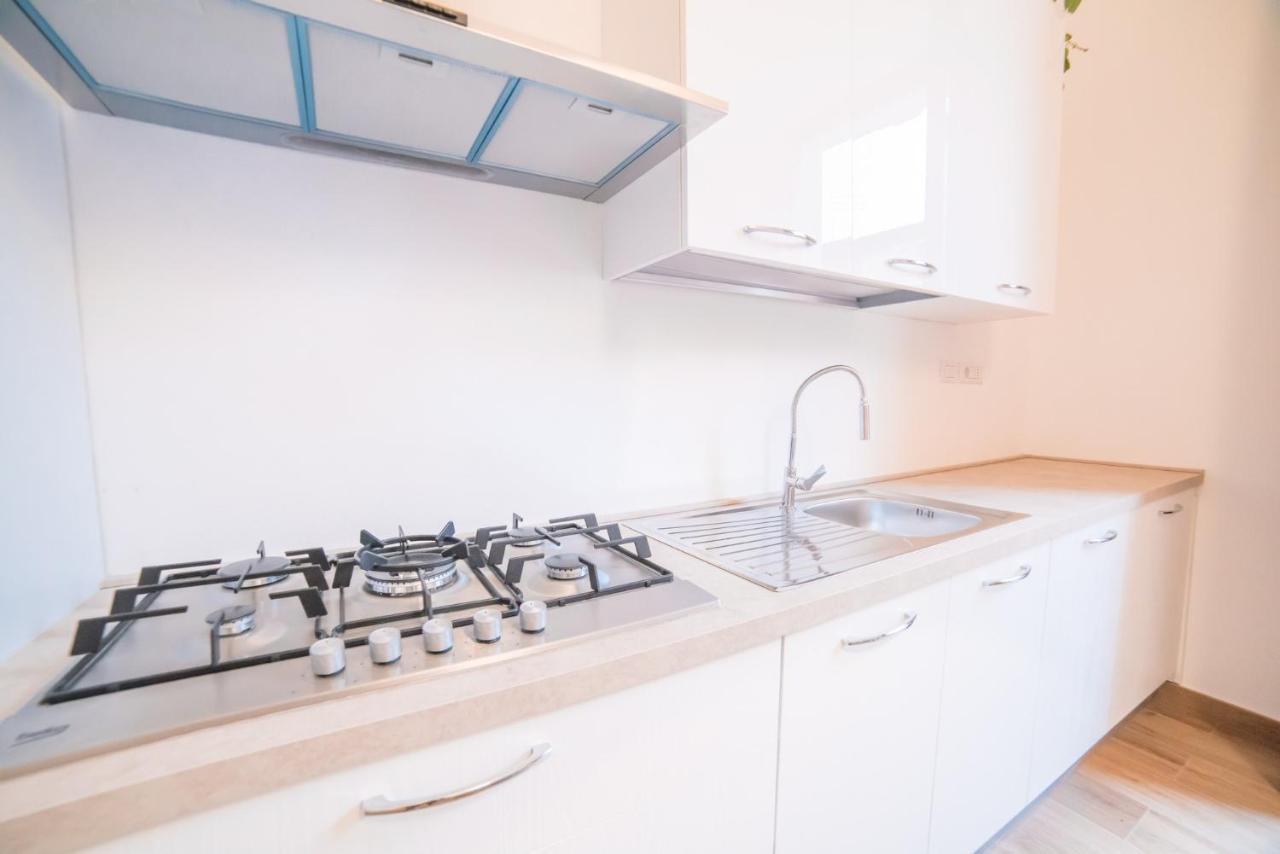 Minimalist Chic A Villanova 3Bdr - 2Bth - Wifi Cagliari Exterior photo